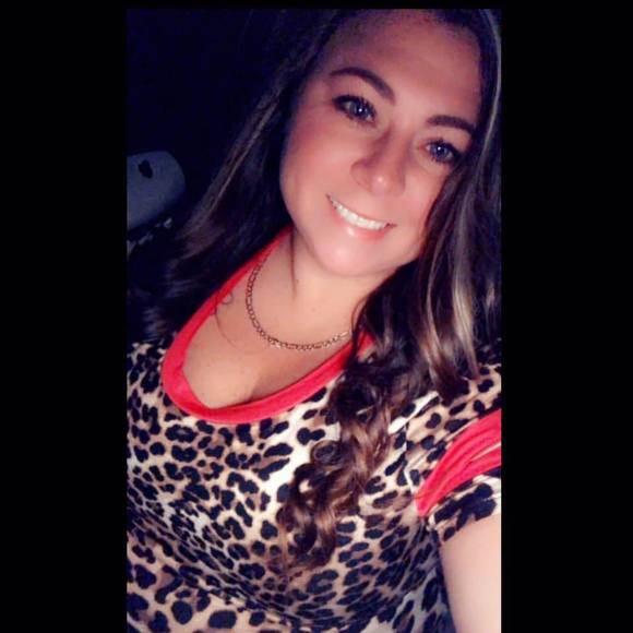 Meet your Posher, Brandi - Picture 1 of 1